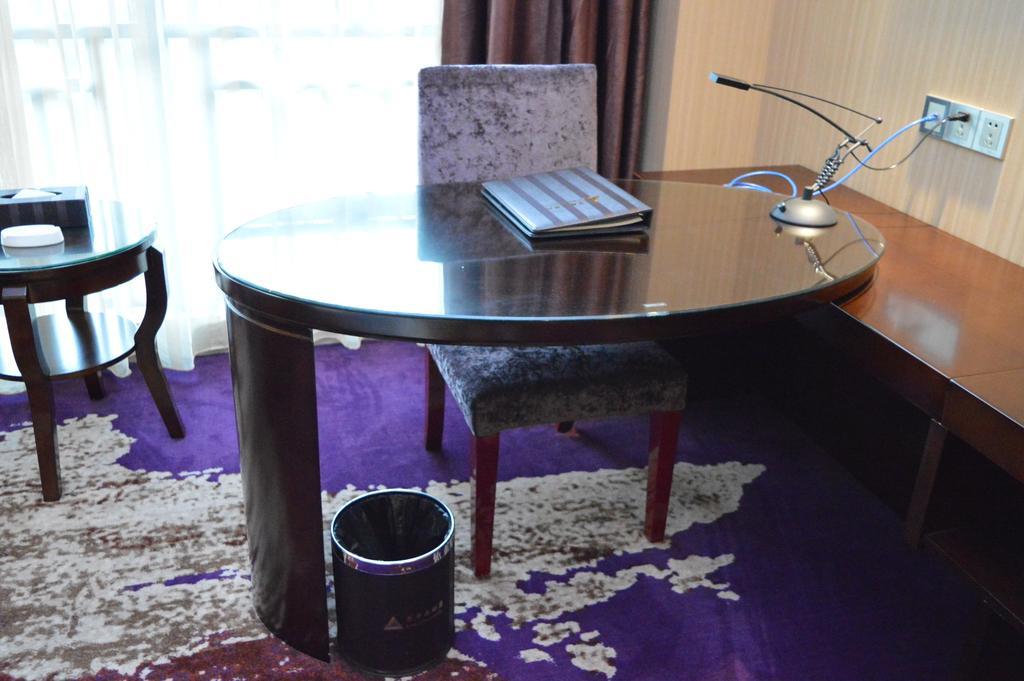 Aimoer Hotel Foshan Room photo