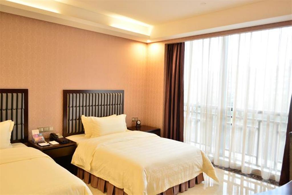 Aimoer Hotel Foshan Room photo
